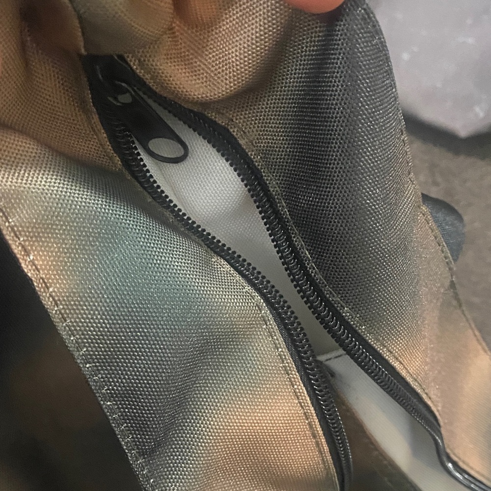 PINK Victoria's Secret Green and Tan Tote Bag - Picture 5 of 7